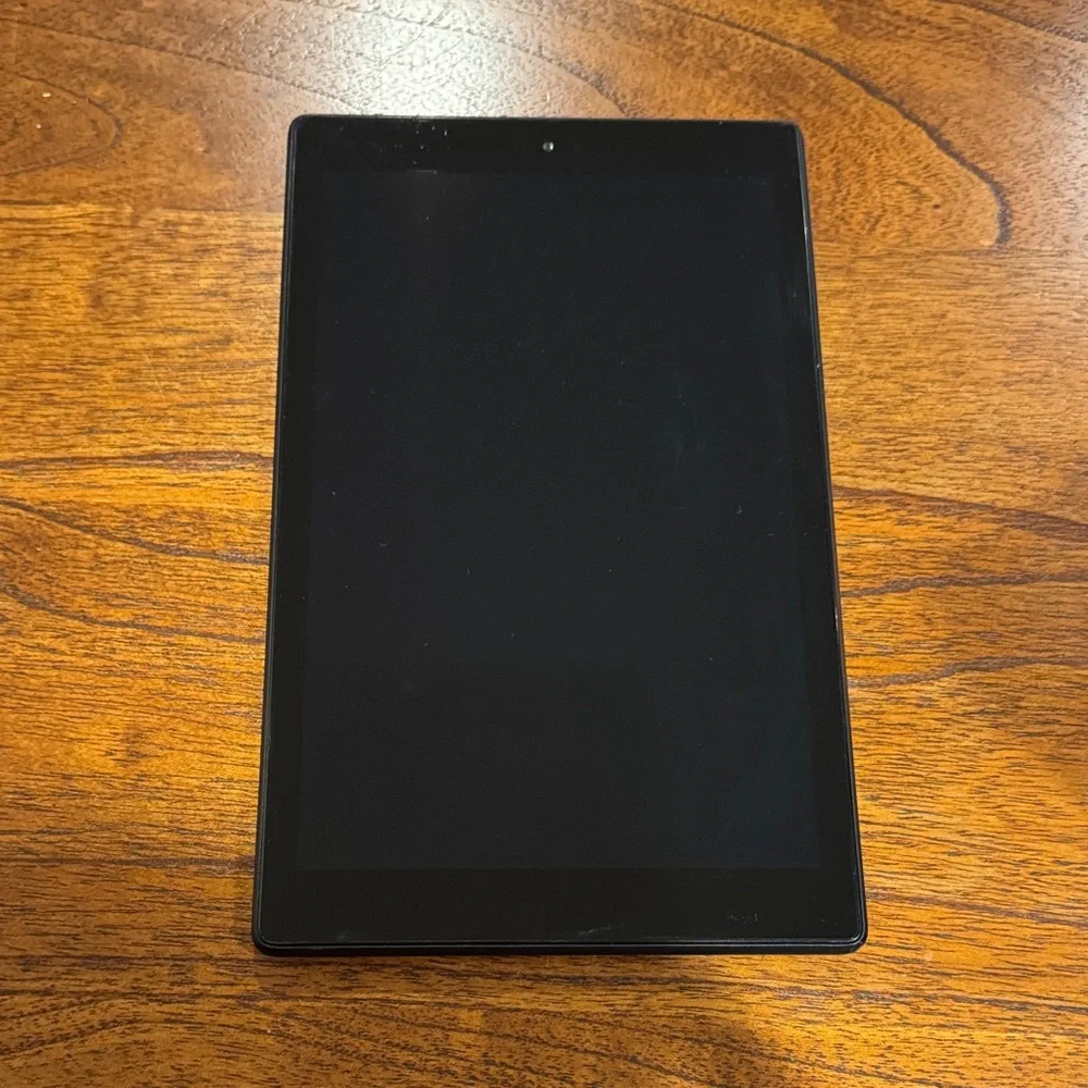 Amazon Fire HD 10 Tablet (10.1” 1080p full HD display 64 GB) w/out ads